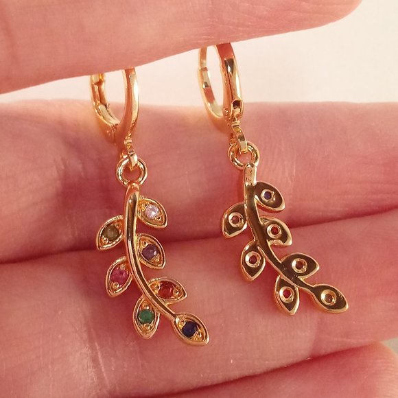 18K Yellow Gold Filled Swirl Leaf Diamond Zircon Dangle Earrings Gorgeous Gift - Picture 4 of 4